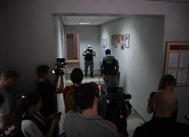 Səfərov məhkəmədə ağrıkəsici istədi, hakim qərar verdi - VİDEO (YENİLƏNİB)